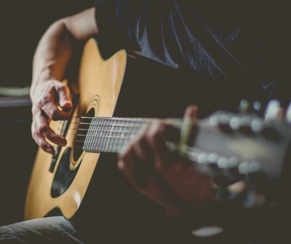 goose_cuckoo's tweet photo. Our open mic nights are always a blast 💥

Join us this Sunday from 7.30pm to show off those hidden talents! ✨

If you’re interested in performing, simply turn up on the night, or call 07776 098325 to reserve a table.

We’ll see you there!

#openmic #thegooseandcuckooinn https://t.co/90YrtXEhVt