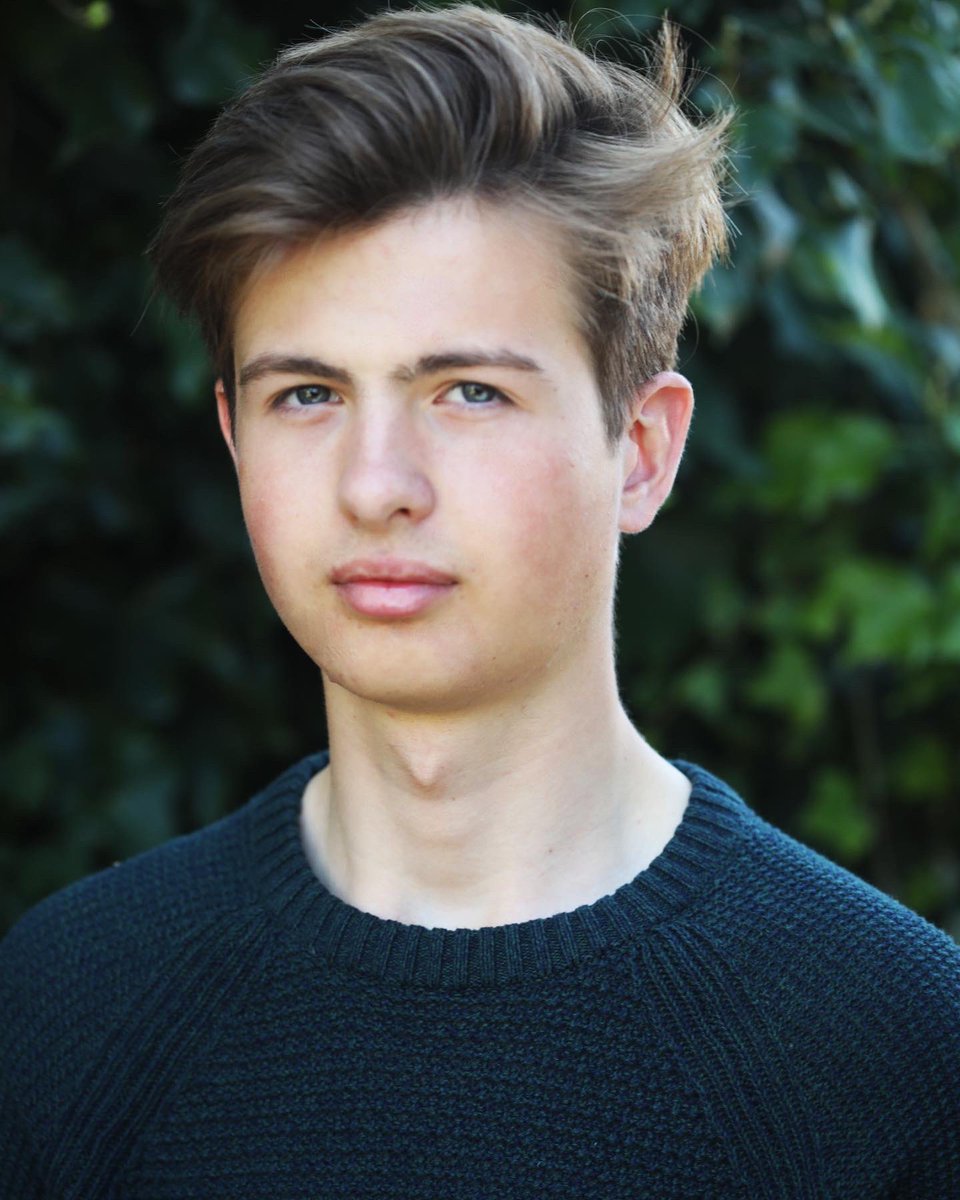 New photoshoot for actor and singer Alfie Gosling! Taking new photoshoot bookings soon