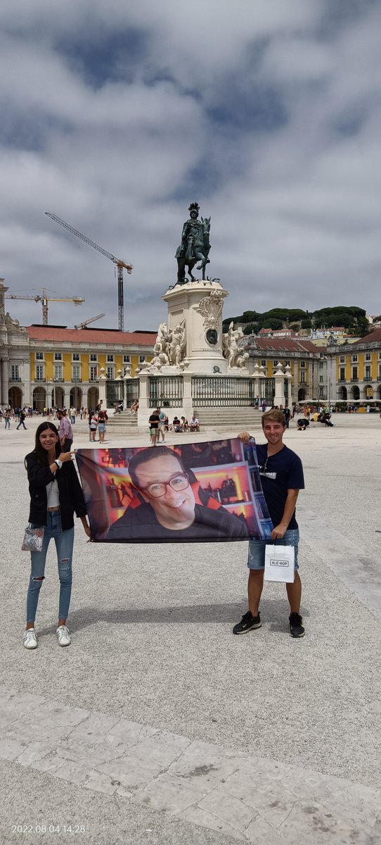 Mendexxx11's tweet photo. @duarter0drigues @RicFazeres isso é que é ser um fã, ficam aqui mais esta e parabéns https://t.co/ufjc7Tvmek