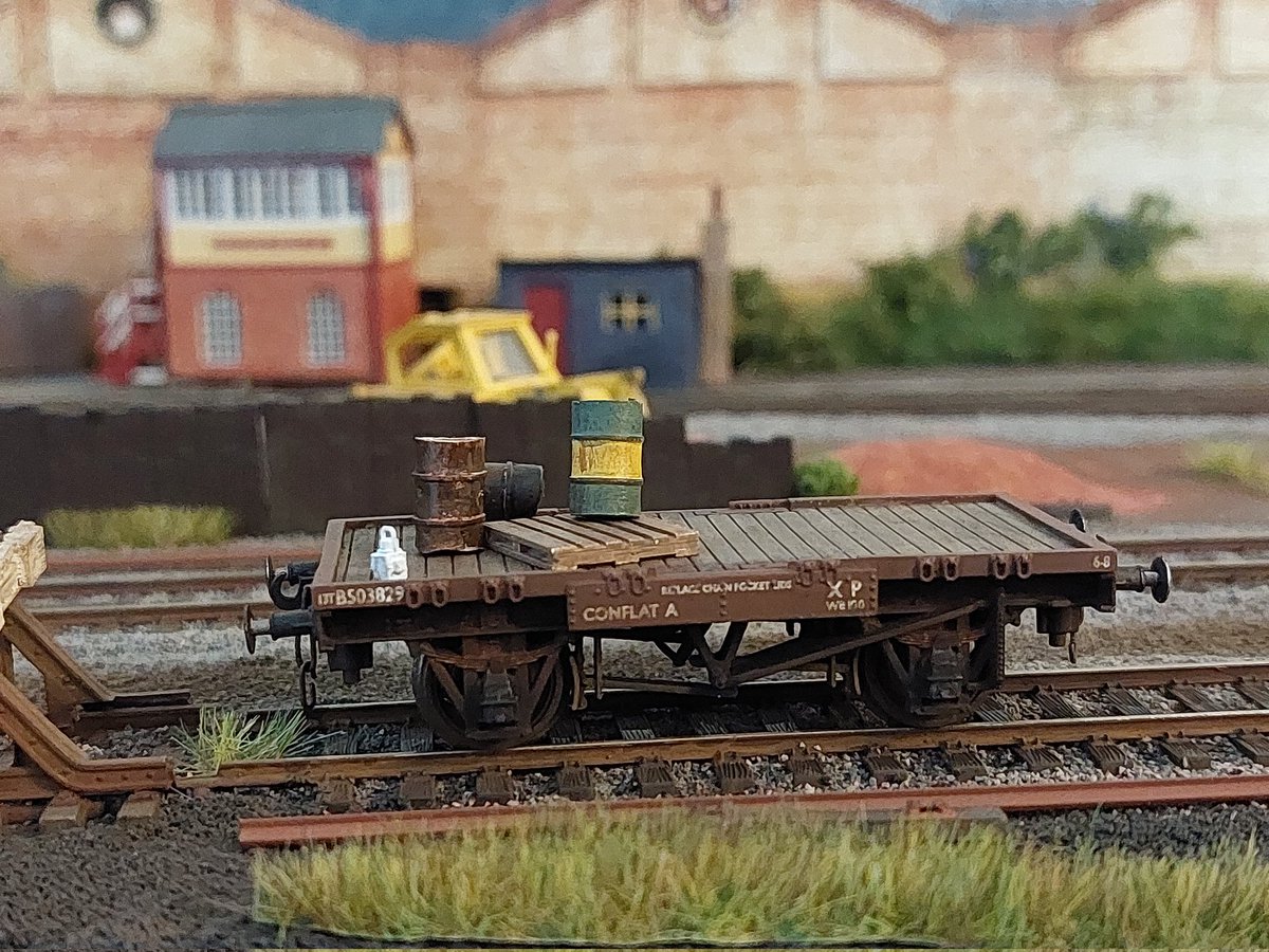 amodelguy's tweet photo. Dreadful photo of the finished article last night. Embarrising. Should delete it. 
Updates in-insitu looking much better. 
#TMRGUK https://t.co/PzBS5JyqSA
