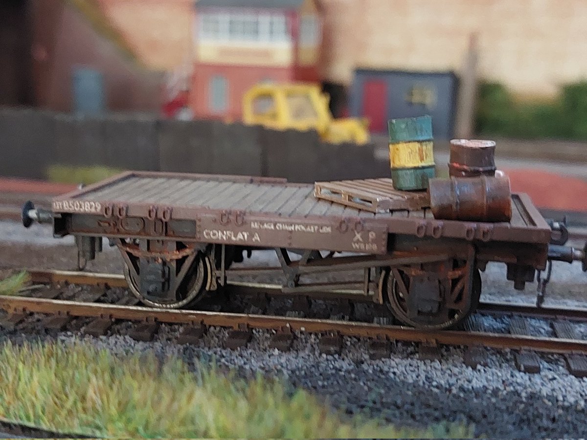 amodelguy's tweet photo. Dreadful photo of the finished article last night. Embarrising. Should delete it. 
Updates in-insitu looking much better. 
#TMRGUK https://t.co/PzBS5JyqSA