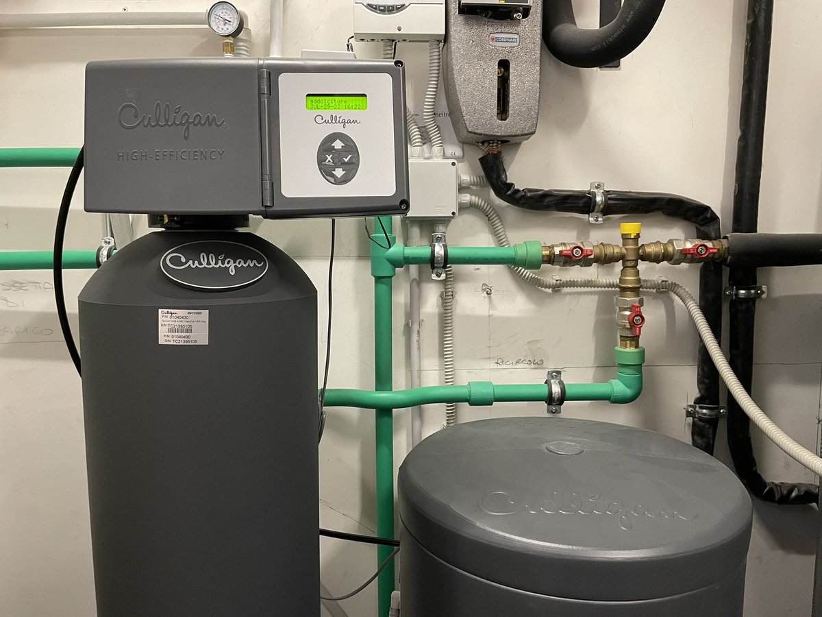 Quanto spazio occupa un addolcitore? 

Questa è una delle domande che mi sono state fatte nelle ultime settimane. 

Anzitutto dipende dal modello. Qui sorge una nuova domanda: come si sceglie?

Semplice: dipende dalla capacità e quindi dalle vostre necessità. 

#CulliganWater