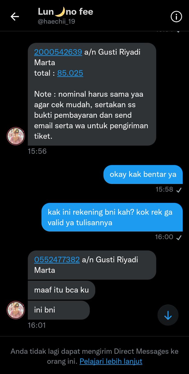 piklachuu's tweet photo. ya gw kira dia emang jastip gitu kan. eh pas uda trf dia bilang mo ngecek dulu sampe bbrp menit gw cek dm gw sama dia eh malah dia ngeblokir gw ajg:( ya emang salah gw jg si asal trf gitu aja. atiati aja guys pokoknya klo ditawarin dia https://t.co/4ZJMSGD3E0