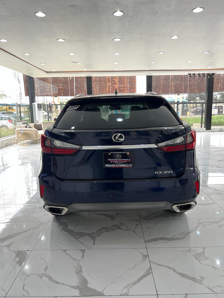 dafinestmicky's tweet photo. CAR BRAND: LEXUS
MODEL: 2016 RX 350
LOCATION: JAKANDE LEKKI LAGOS
PRICE: 22M https://t.co/Ydbnh24wab