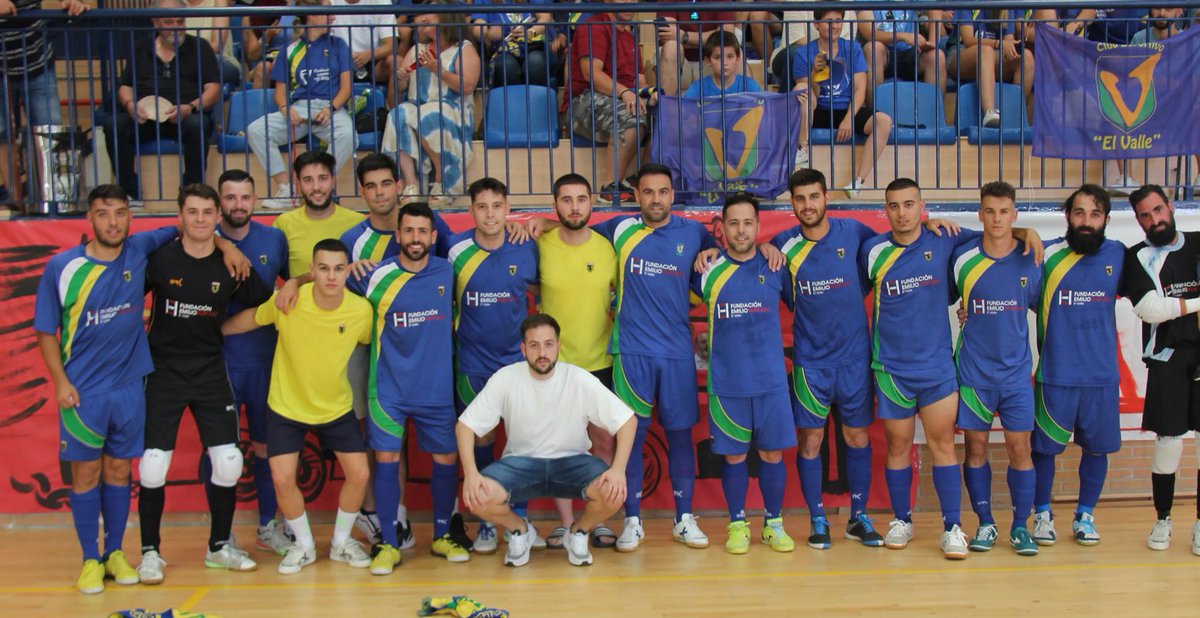 La #Segunda esta cerrada
CD. El Valle (Madrid) es equipo de Segunda División, así, lo ha decidido <a href="/FutSalRFEF/">Futsal RFEF</a> acogiéndose al articulo 216 -2 del Reglamento de la <a href="/rfef/">RFEF</a>