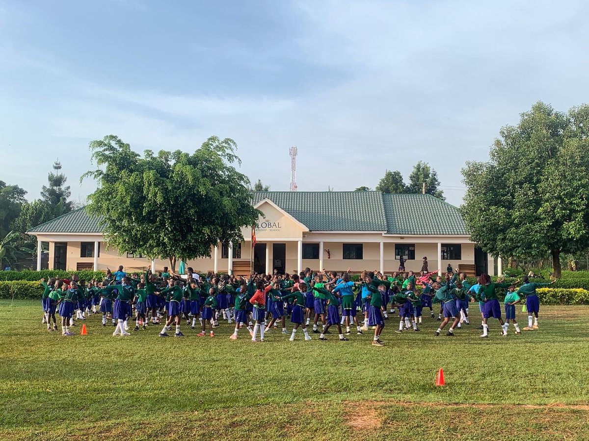 As many U.S. schools are getting ready to resume, we pray that everyone has a wonderful year. 🙏🏻
And we pray for Global Leadership School to press on toward the goal and finish strong as we are halfway through our school year! Would you pray alongside of us? 

#Philippians3:14