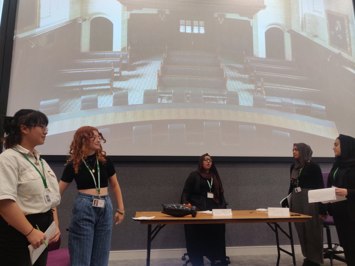 UoL_Contextual's tweet photo. Group 7 have been battling it out in RfE court today - thankfully James's dancing has been cleared on all charges! #RFESS22 https://t.co/IFVzOF8xVy
