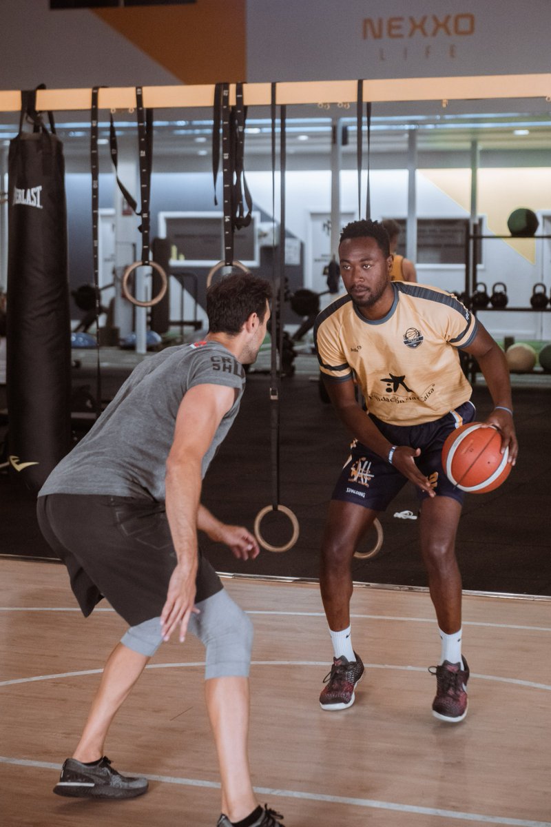 nexxolife's tweet photo. ¿Sabías que si eres un deportista de alto rendimiento puedes entrenar con nosotros? 🙌🏼

En Nexxo Life contamos con un programa específico donde os adaptamos los entrenamientos para mejorar vuestra condición física para la actividad deportiva que practiquéis ⛹🏻 https://t.co/UWwa6r1d1H