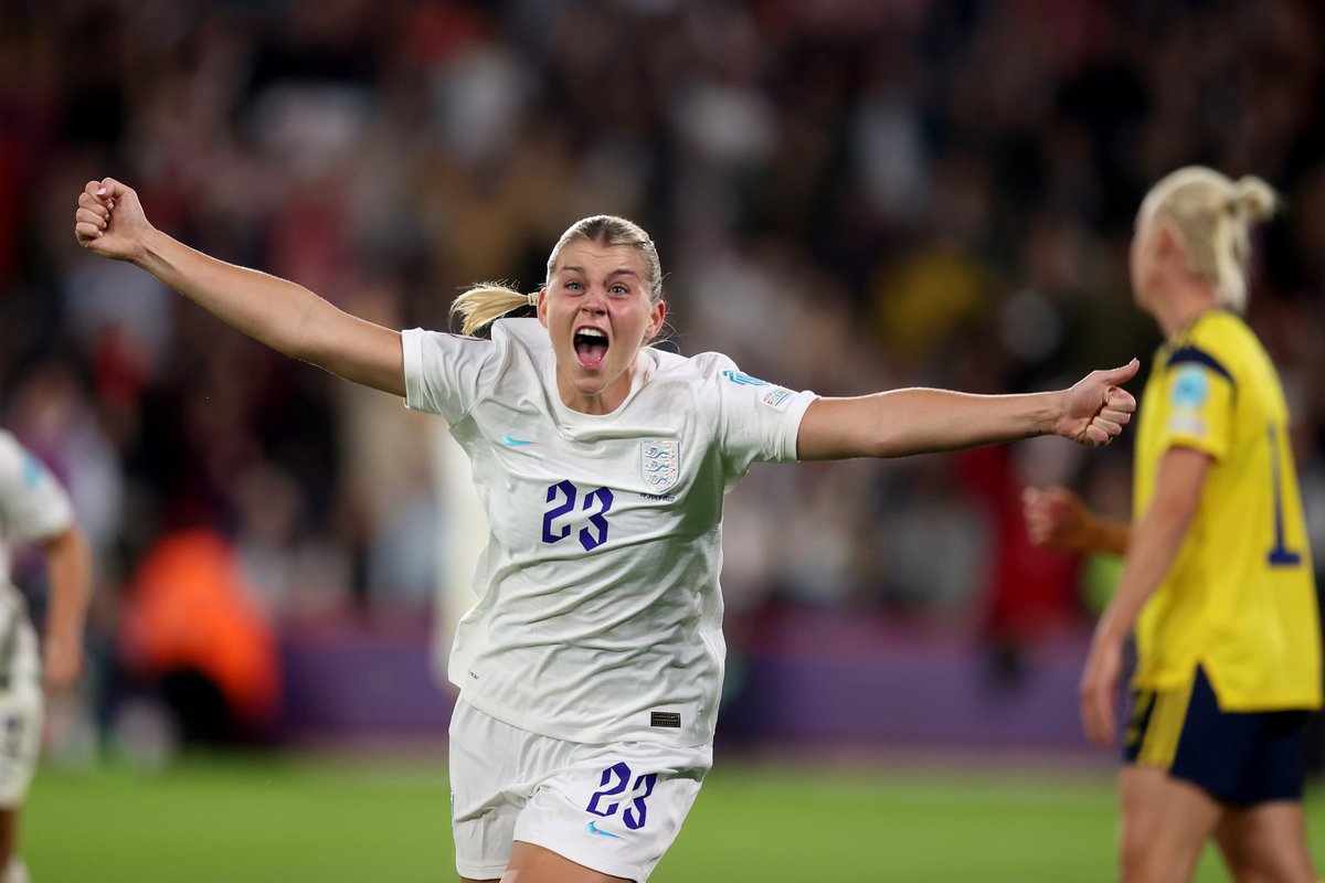 Lionesses's tweet photo. What a moment 🫠

Congrats on winning the #WEURO2022 goal of the tournament, @alessiarusso7! 👏 https://t.co/76JZZJocBJ