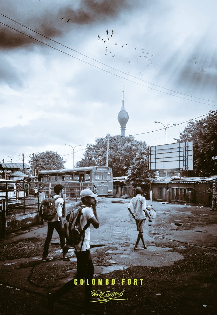Kavindabt's tweet photo. Colombo Fort Bus Station 🇱🇰

#SriLanka #mobilephotography #click #lka #Colombo #colombofort #lotus https://t.co/KxtCtkZa5h