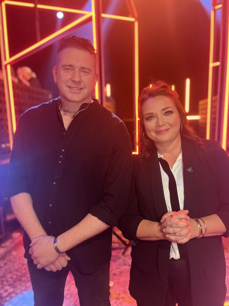 RTEOne's tweet photo. SOME lineup for the last ep of #TheMainStage tonight! 🔥

✨@damodempsey✨@rte_co✨@paulinescanlonx
✨#ThePuro ✨@jafarismusic ✨@iamcarriebaxter

9.35pm tonight | @RTEplayer | @EricaCody | #DannyOReilly  @TheCoronas https://t.co/FDsYeedQYr