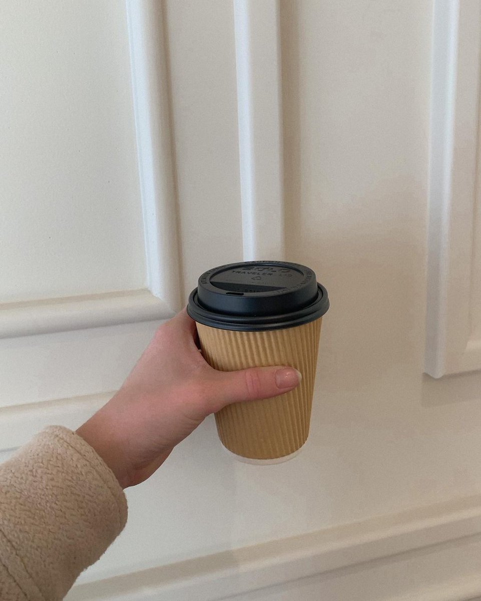 jennastella93's tweet photo. Stop thinking about how much more you can sleep and start thinking about how much more you can do. Good morning. https://t.co/cls1DMwBsx