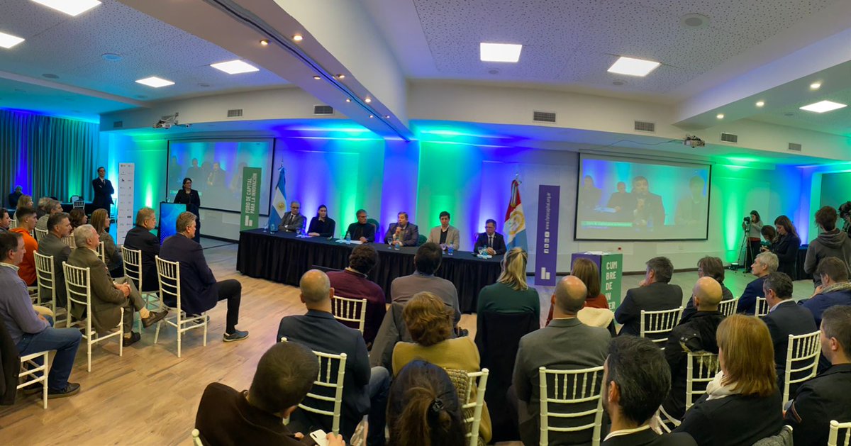 aceleralitoral's tweet photo. Les deseamos muchos éxitos a todas las startups y agradecemos el espacio para conectar con los actores del ecosistema inversor. 

#forodecapital #cumbredeinversion

@Foro_de_Capital @mammarellaej @agenciaidiar @CienciaSantaFe @ferpeirano @BaimaMarina @emiliojaton https://t.co/yu40SwNkgC