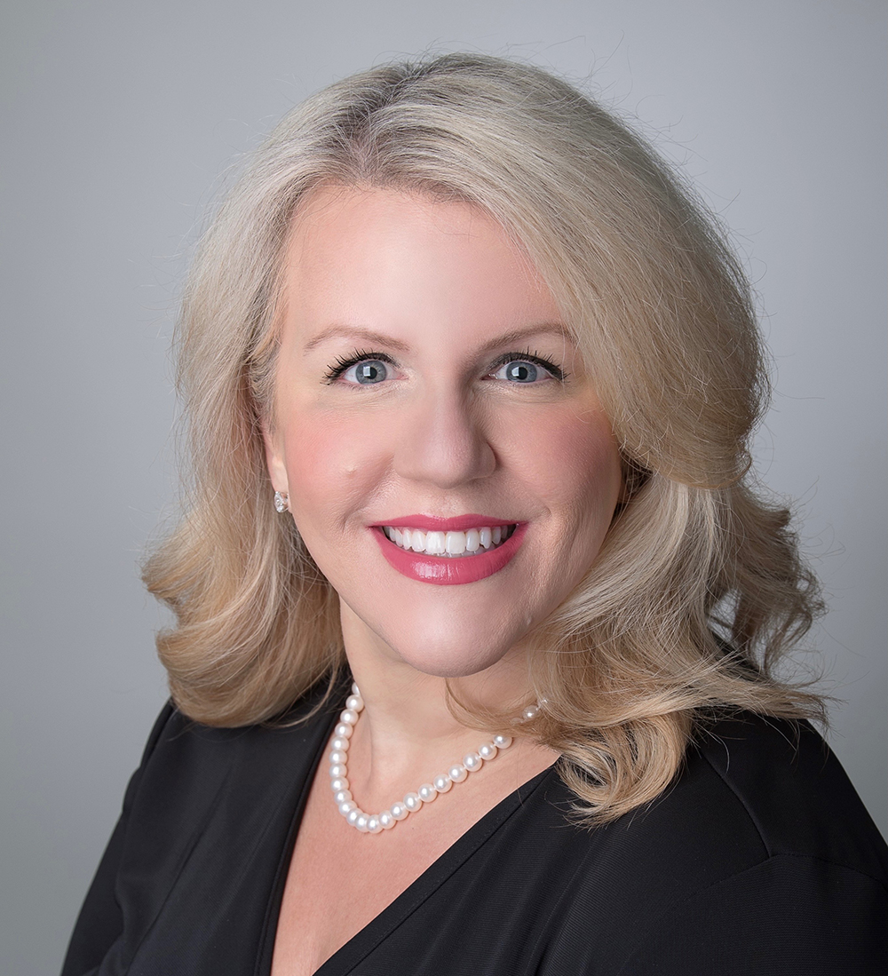 Please give a warm Husky welcome to <a href="/KSchoeneman/">KayAnn Schoeneman</a>, our  2022-23 Parents' Association President! She looks forward to helping parents connect in support of a strong School community. 
See KayAnn's message every week in our newsletter, starting next Wednesday, August 10.