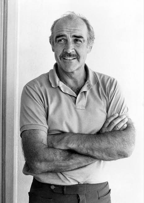 midgetmoxie's tweet image. First movie you think of when you see Connery? 

(Aside from 007)