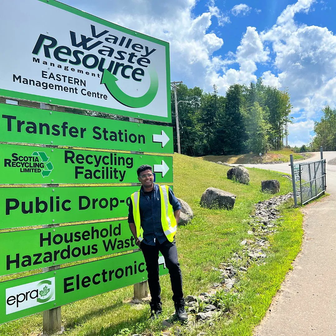 CleanFoundation's tweet image. Meet Sanjeevan Illanco, the #Cleanleader working with Valley Waste-Resource Management.
 
“In the waste industry, you get an in-person view of a process we often take for granted. What I’m learning here is a sustainability mindset that I’ll carry with me in my career.” @DivertNS