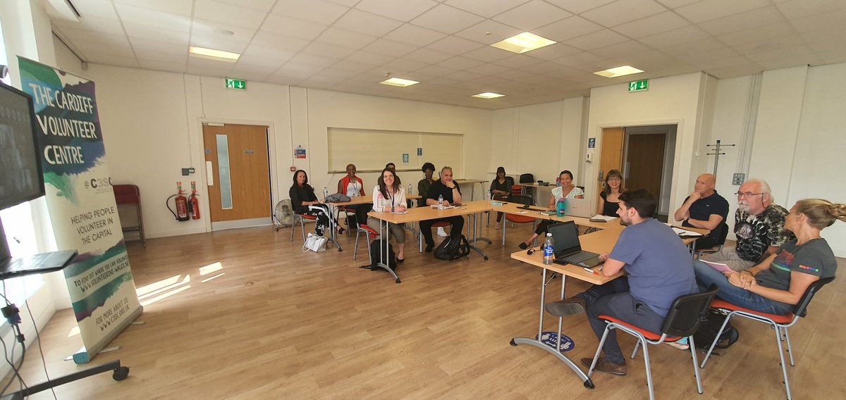 cdfvolcentre's tweet photo. #CVCN members shared information on their projects! If you are a #volunteer #coordinator, or involved with managing or recruiting volunteers, we invite you to join our Volunteer Coordinators' Network! Email us at volunteer@c3sc.org.uk to find out how you can get involved! https://t.co/ZCcKa84BiD