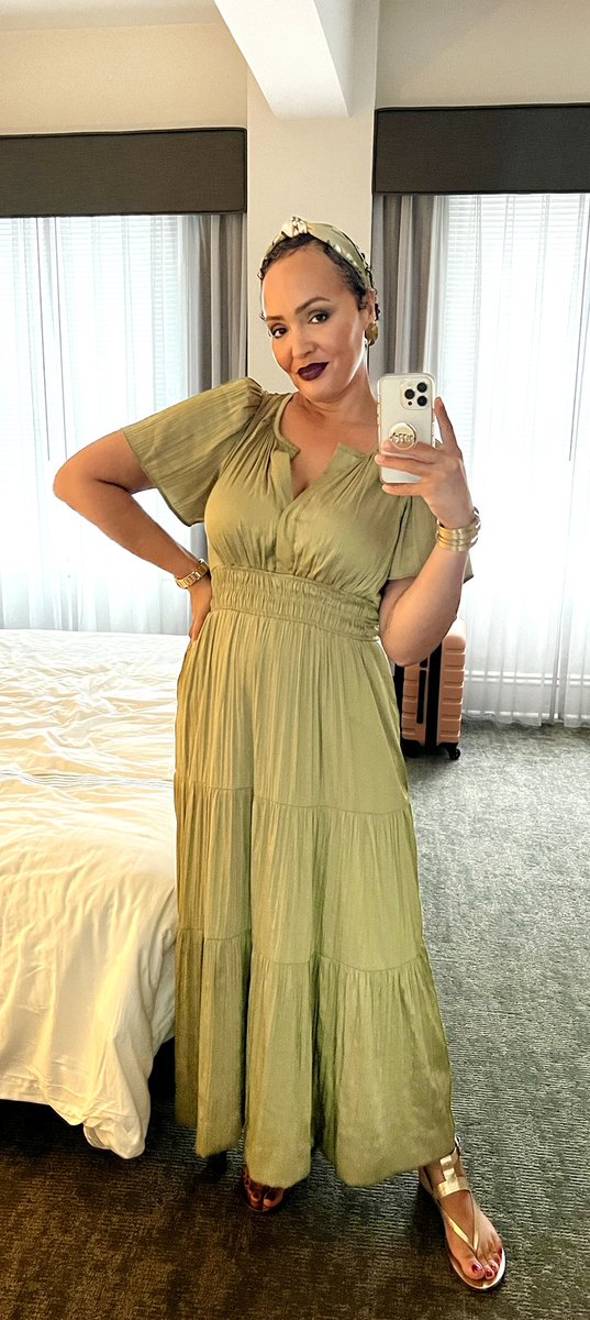 Sense & Edibility tweet media