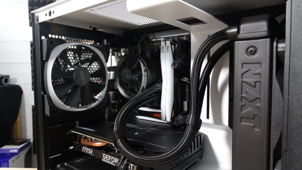 TechLab_UK's tweet image. Our little @NZXT / @XPG_Global Studio gaming system came out alright.  Real easy build in this case which was awesome.  Now to decide what colour RGB.

#NZXT #XPG #ITXGaming