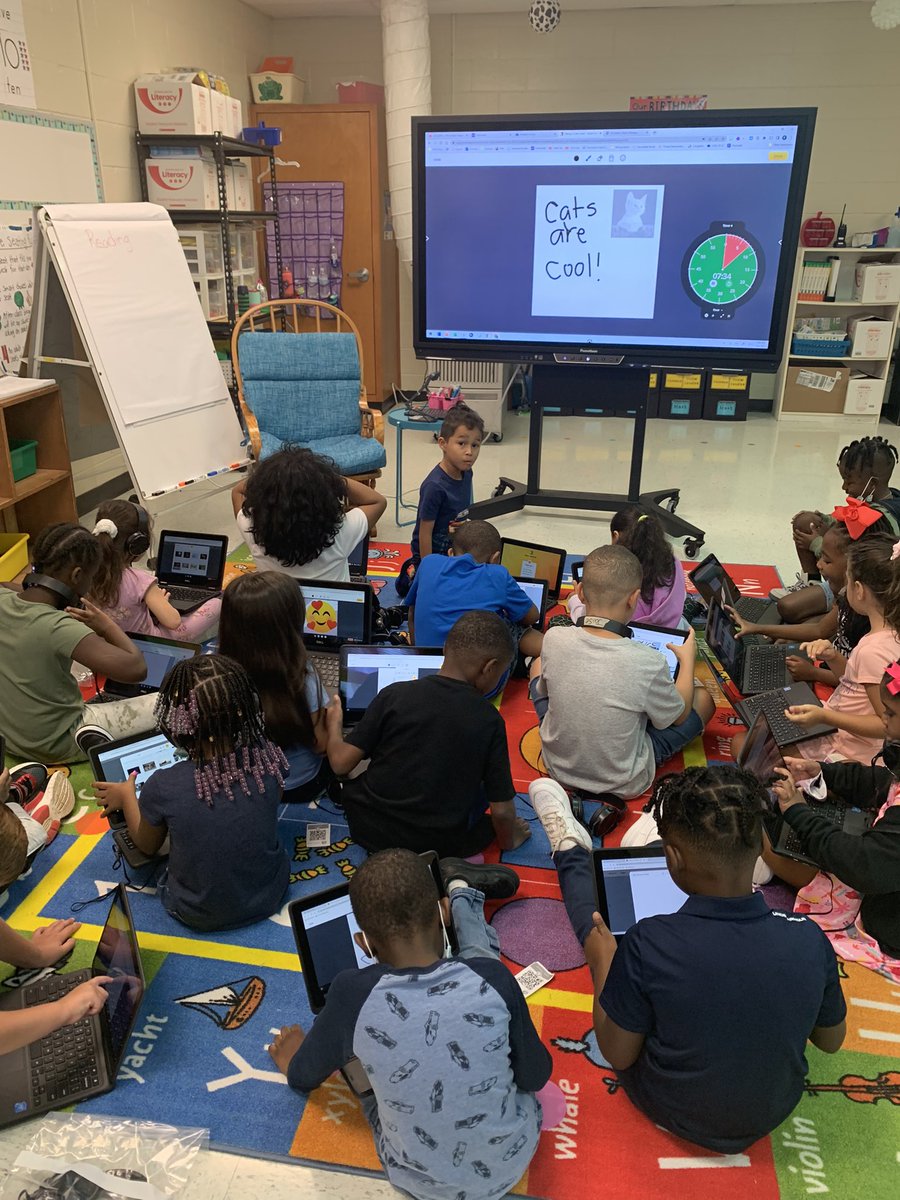 Day 5 at school and guess who is using @BookCreatorApp!  @LVESCHOOL @astclairb @dr_yoli @nellieteacher @theipodteacher #ncsst4t @writeright_now @TerayeLaw