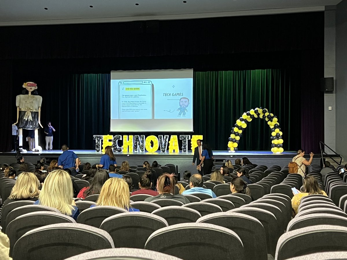 CounselorMISD's tweet image. Ready for #technovate2022! Great way to start the school year. #mcallenisd