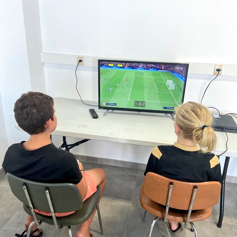 AggloBastia's tweet image. #SCBESPORTS 🔵⚪️
🎮 ​La CAB en partenariat avec la section Esport du @SCBastia
vous propose une séance d&apos;initiation / découverte gratuite durant l&apos;été à la base nautique des Minelli !
📆Le mercredi  10/08
De 9h30 à 11h30 et 14h à 16h
+ d&apos;infos : 04 95 34 34 26