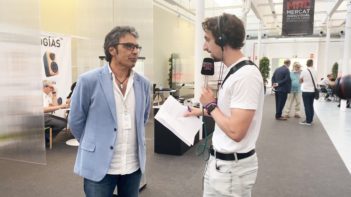 #RàdioGranollers visitó nuestro stand en #FiraMAC y entrevistó a nuestro director técnico Josep M Aler, quien explicó que ayudamos a los #medios a llegar a su #audiencia a través de los #altavocesinteligentes como #Alexa. Escuchar entrevista y +info en abcontrol.es/entrevista-de-…