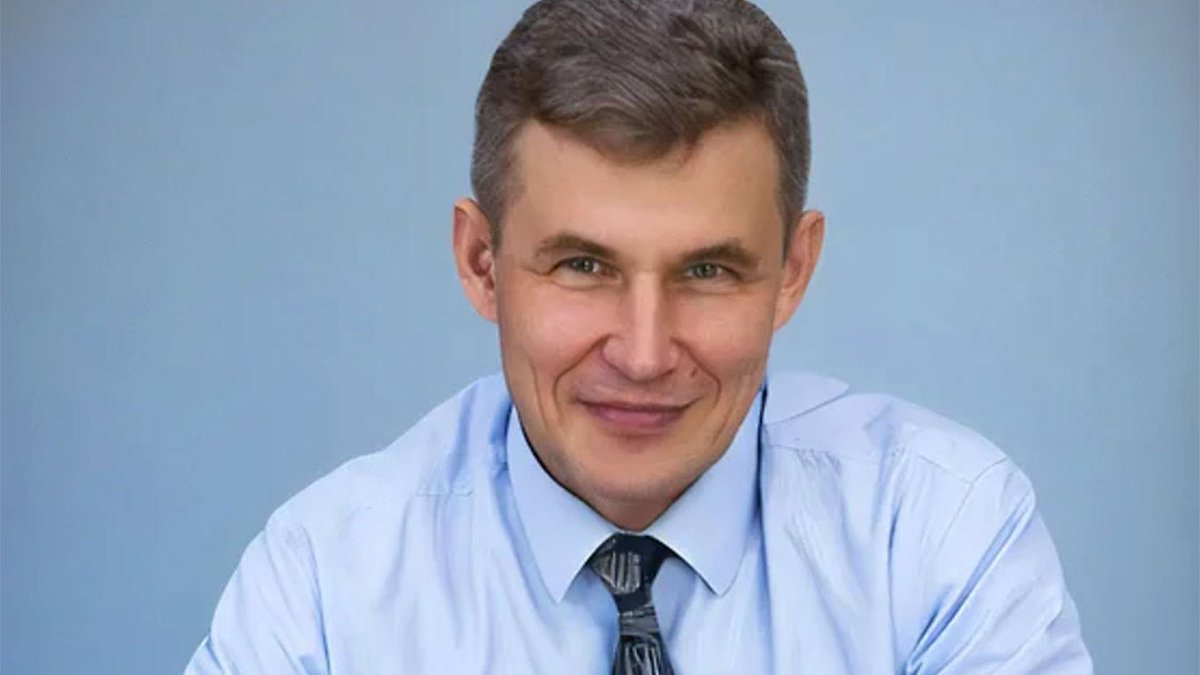 Q0MT6pFmbVqynsM's tweet photo. Директор Института теоретической и прикладной механики (ИТПМ) Сибирского отделения Российской академии наук (СО РАН) Александр Шиплюк арестован по обвинению в госизмене вслед за главным научным сотрудником института Анатолием Масловым https://t.co/jQ0QIUV4f2