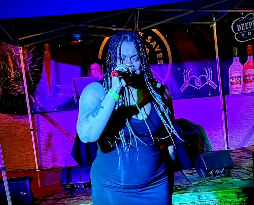 Powerpuffmani's tweet photo. Mfs hitting me from #ChatwayorDatway 
Oh you She who wont be named @dareallachat say your name all the time 😢🥲
Yal dont understand how much that means to me forreal
Thankyou Chat ❤
Means alot to the young memphian https://t.co/HhBmpscZDS
