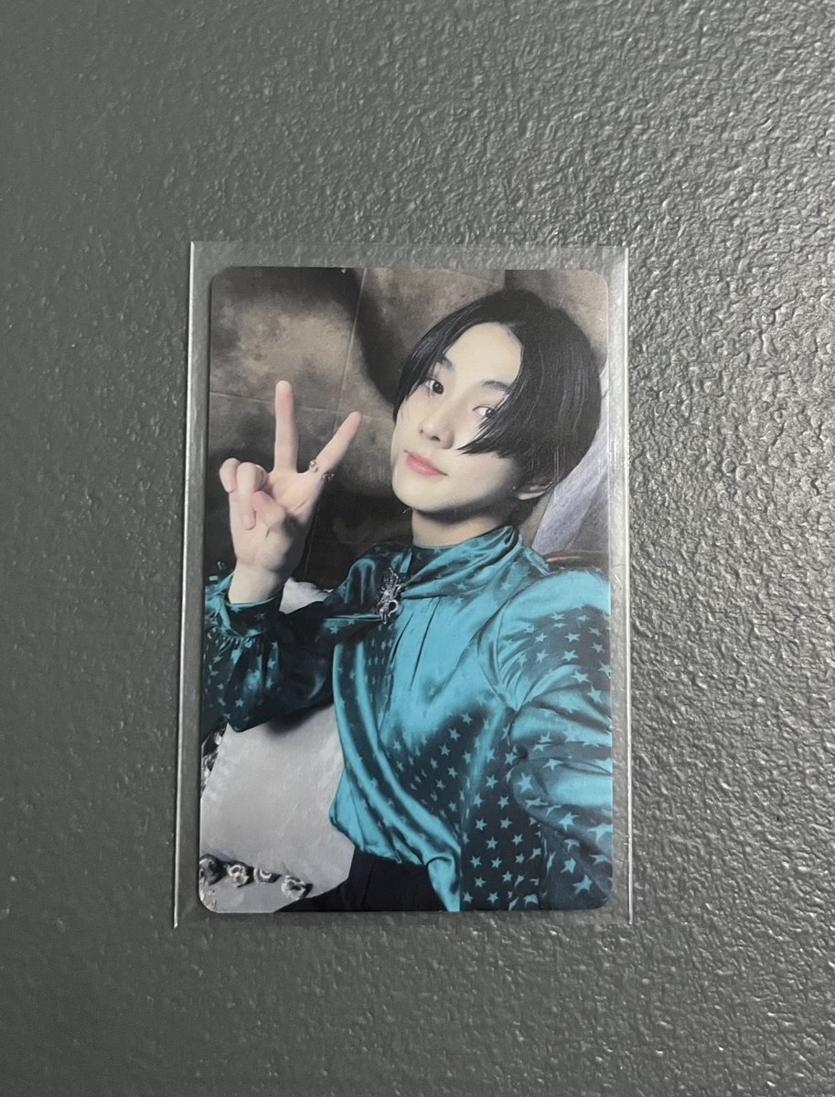 zero_cart's tweet photo. 🎀 wts lfb enhypen
     — rfs: will go to my dorm next week and hindi ko sila pwedeng dalhin. 

—Jungwon dimension:dilemma Lucky Draw pc
— 400 + pf
— onhand / mint condi
— payo / 3 days dop
— mod: sco
— mop: gcash https://t.co/khYyDjw3CT