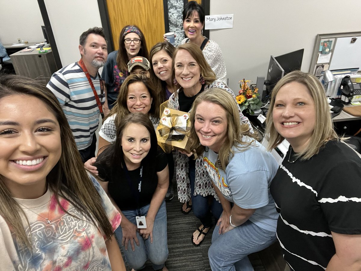 Daniela Fabela tweet media