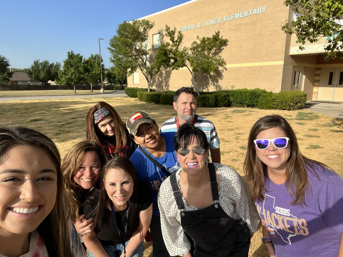 Daniela Fabela tweet media