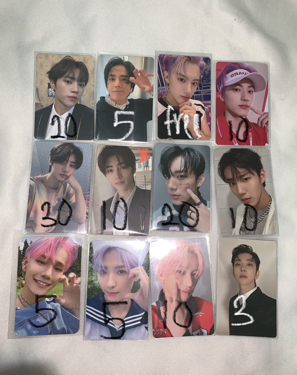 ERICLOMLZ's tweet photo. wts my collection #pasartheboyz #pasarENHYPEN #pasarpiwon #pasarSVT #pasarcix 
☁️ unsealed album 
☁️ price state excluding postage
☁️ postage rm8wm rm15em 
☁️ online banking only 
☁️ if you buy any of pc and album get free album thrilling unsealed https://t.co/ZgidDzdFdF