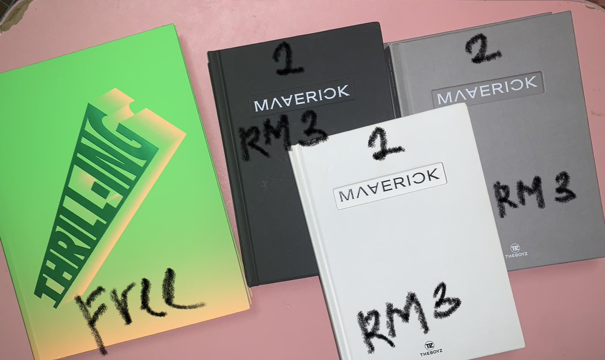 ERICLOMLZ's tweet photo. wts my collection #pasartheboyz #pasarENHYPEN #pasarpiwon #pasarSVT #pasarcix 
☁️ unsealed album 
☁️ price state excluding postage
☁️ postage rm8wm rm15em 
☁️ online banking only 
☁️ if you buy any of pc and album get free album thrilling unsealed https://t.co/ZgidDzdFdF