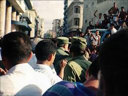 @DeZurdaTeam_ Los que tiraron piedras se escondieron, los que gritaron maldiciones se evaporaron, los pescadores en río revuelto se hundieron, los que revolvieron el río se desmoronaron. #FidelPorSiempre 🇨🇺 @DeZurdaTeam_