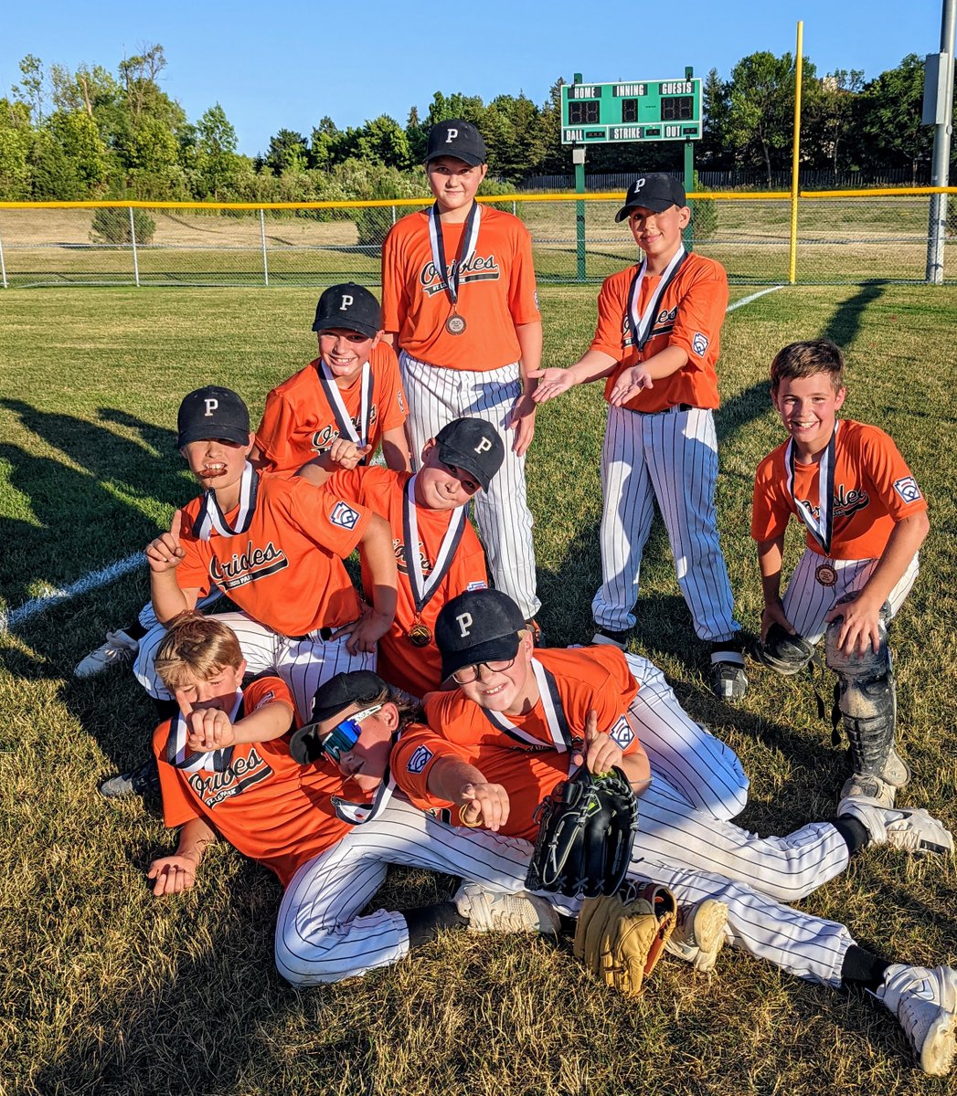 One of our 'Select' teams needs 1-2 more players or they may have to forfeit tournament games this weekend. If your 10, 11, or 12-year-old wants some playing time, games are tonight at 4:15 at Northside and tomorrow at 9 a.m. at Lee Park in Robbinsdale. Please DM if interested...