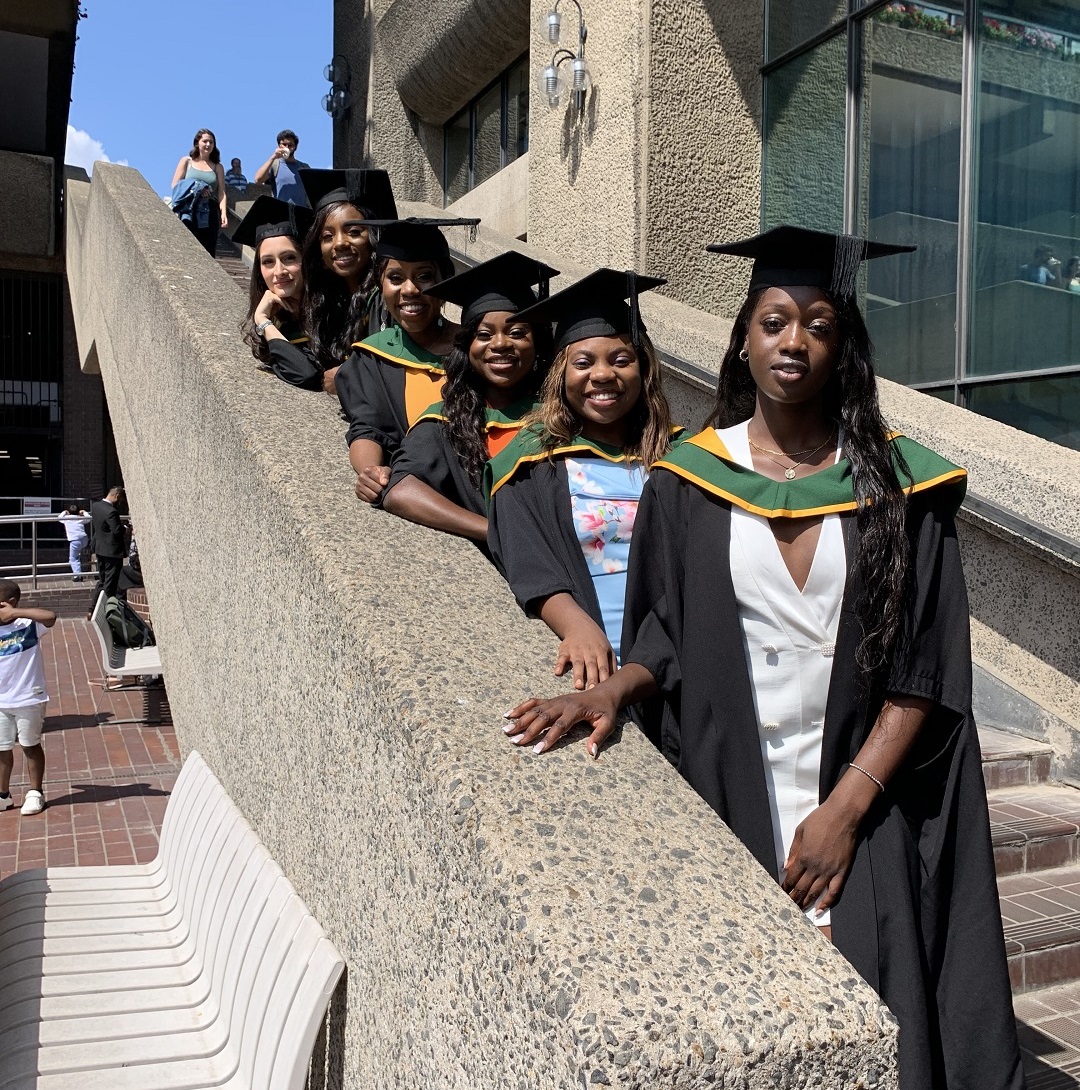 CityStG_Health's tweet photo. We've got that #FridayFeeling looking back at the photos from our final graduation ceremonies last Friday! π€©
We loved finally celebrating in person with some of our class of 2020 and 2021 cohorts π
Make sure to tag us in your photos and use the hashtag #GeorgesForLife https://t.co/lhKrEsoHr3