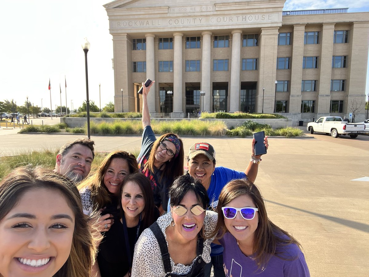 Daniela Fabela tweet media