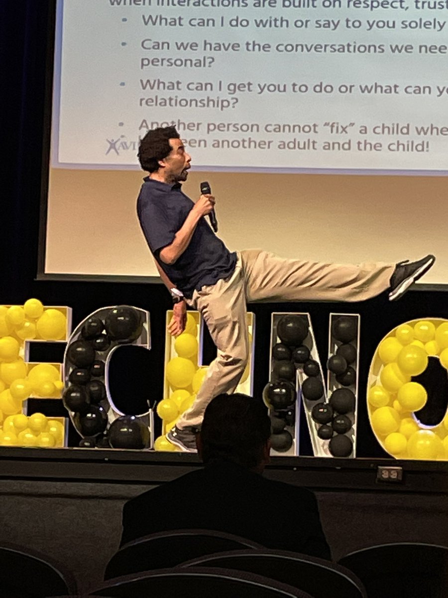 Mr. Briggs is AWESOME!  Thank for the exciting, encouraging, enthusiastic, and informative keynote session.  A great way to start #TECHnovate22 <a href="/pbriggs728/">Patrick Briggs</a> <a href="/Rockets120/">Rayburn Elementary</a> <a href="/McAllenISD/">McAllen ISD</a>