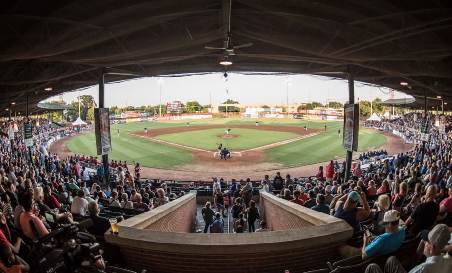 Tomorrow!

We are excited to work with <a href="/EvilleOtters/">Evansville Otters</a> to bring you Educator Appreciation Night! Doors open at 5:30pm!

Teachers! Be sure to bring your school ID to be entered into our 18 giveaways! 

Learn more at fb.me/e/3D9Y6VkIq