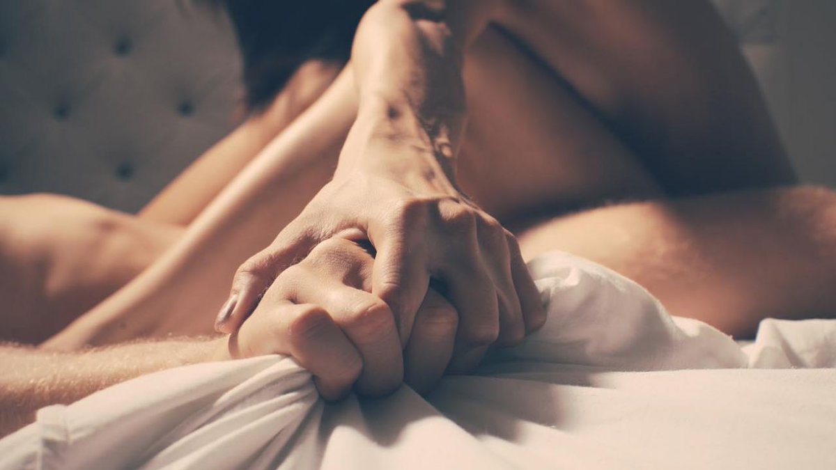 ¿Con o sin orgasmo? dlvr.it/SWXq1Y