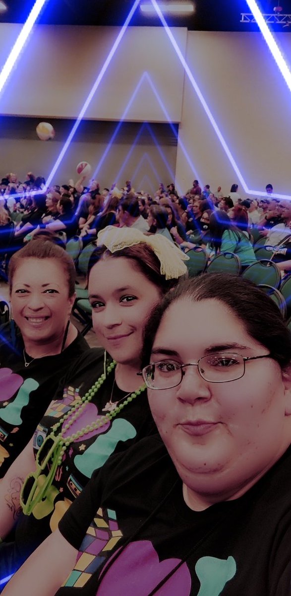 SabaSareh's tweet photo. General Assembly!! Back to the 80's! @mrs_d_medina @Ana74806081 @scholarpride
@rogonzalez1990#BackToTheFuture #scholarpride https://t.co/kH423fzeuT