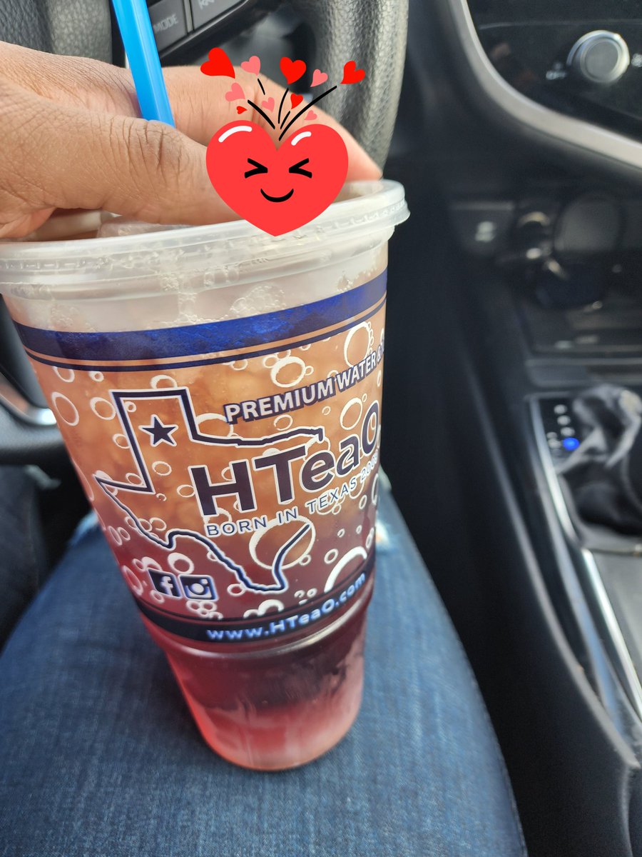Thanks for the teacher freebie heads up <a href="/NISDRhodes/">Rhodes Elementary</a> 😊! It was the perfect treat after finishing up my classroom! 🥳 <a href="/HTeaO/">HTeaO</a>