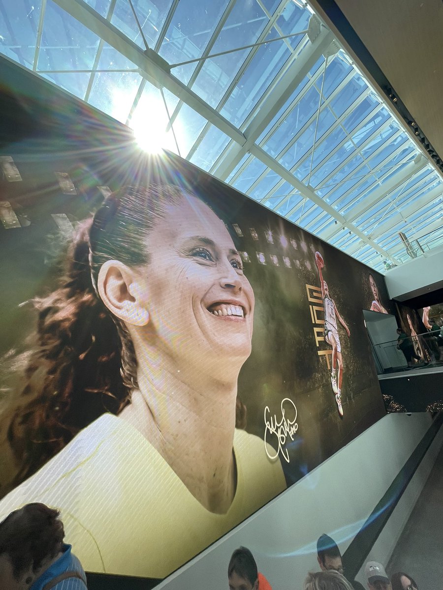 Tysen05's tweet photo. @seattlestorm Don’t mind me while i’m over here still in denial. 😭😭 https://t.co/DFHElusAqk