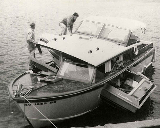 tomsriverhvac's tweet photo. May your time on the bay this weekend NOT look like this
#FlashbackFriday #BarnegatBay #SafeBoating #Sumer2022 #JerseyShore #TomsRiver #TomsRiverNJ https://t.co/pQY5ZrNOcJ