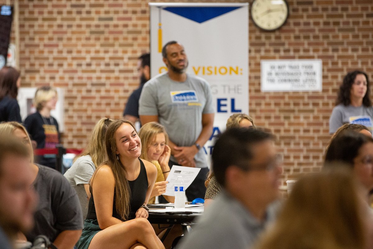 What a great day it was yesterday at Lincoln High for our annual New Teacher Orientation: 125 new educators joining the ranks at DMPS for 2022-23 (with more to come next week). See more at flic.kr/s/aHBqjA2J7P