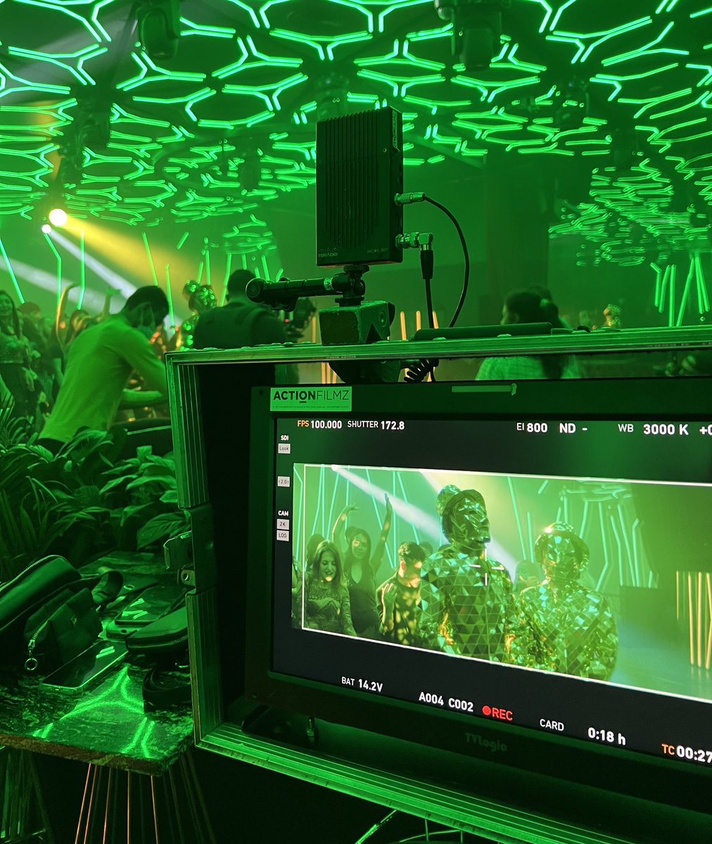RedGalaxyStudio's tweet photo. Behind the scenes!

#bts @RedGalaxyStudio https://t.co/dxJ4KMFDUm