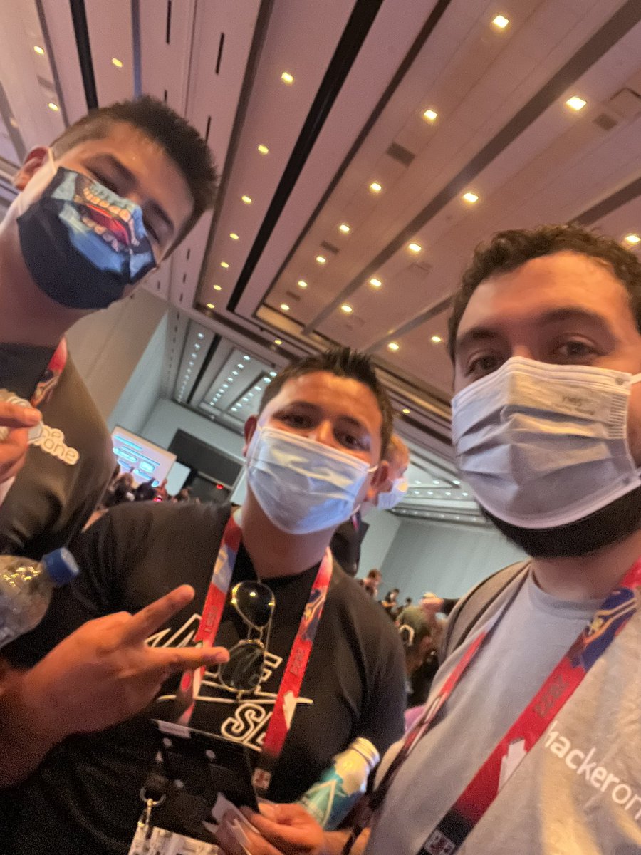 saamux's tweet photo. You can come for your HackerOne  swags , I’m in the RedTeam Village. You can participate in a nice challenge. #HackeroneAtDefcon30 https://t.co/hDaeazZltd