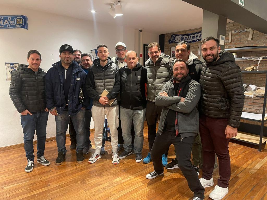 ElfutbolQAC's tweet photo. Los representantes de @IdentidadCerve llaman a unirse para llegar a las #elecciones del 
2️⃣8️⃣/8️⃣ https://t.co/YDy1a4r3HO