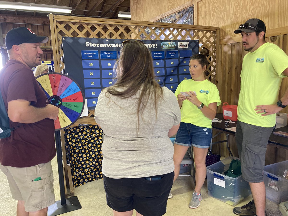 RichlandSWCD's tweet photo. Win a free tote bag or backpack by playing Jeopardy at the Richland County Fairgrounds Nature Park from Jordan or Makenzie! They'll be there tonight until 7. Thanks to @meijer for sponsoring!
#rcfair
https://t.co/H0JckanlVn https://t.co/6wtWmqFGrX